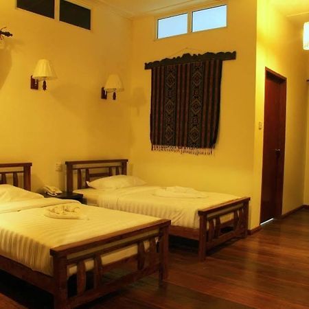 Borneo Nature Lodge Sandakan Luaran gambar